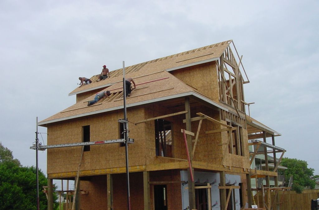 FRAMING with WALL and ROOF SHEATHING